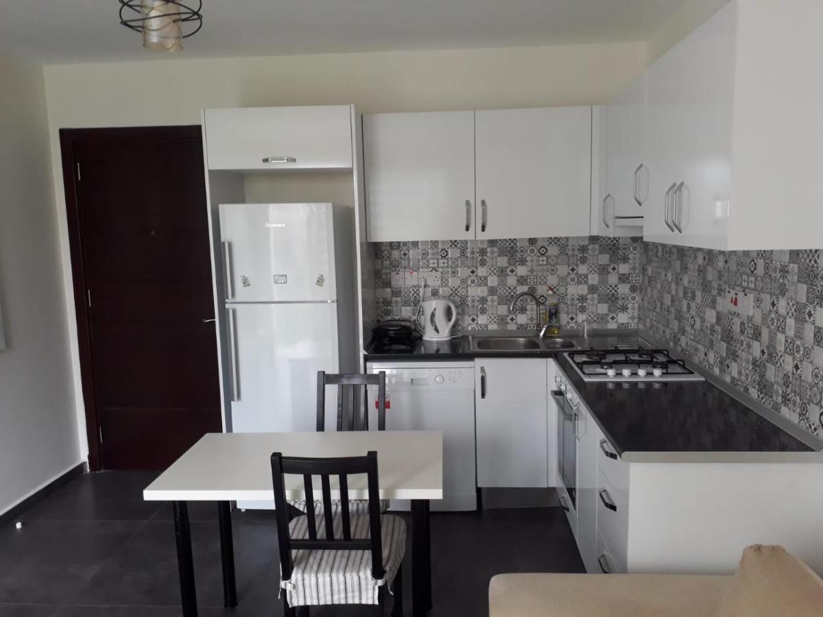 Ardem 5 Girne Luxury 1+1 Apartment Exterior photo