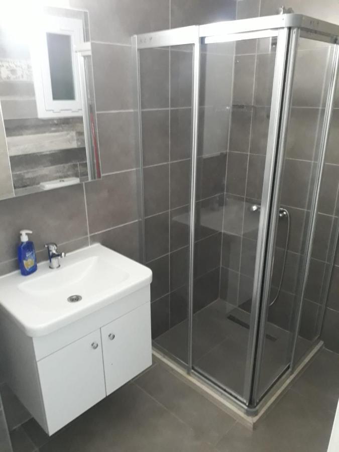 Ardem 5 Girne Luxury 1+1 Apartment Exterior photo
