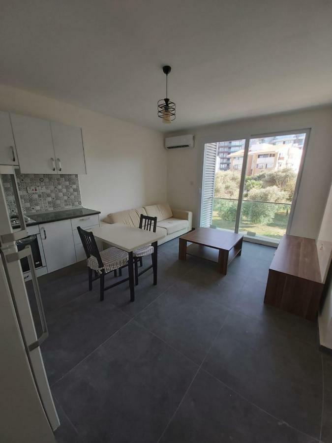 Ardem 5 Girne Luxury 1+1 Apartment Exterior photo
